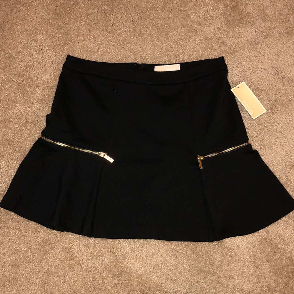 NWT‼️ MICHAEL KORS Black Skirt